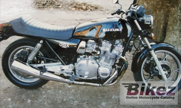 1982 Suzuki GSX 1100 E photo